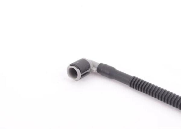 61667161468 - New BMW X6 E71 Windshield Washer Hose 61667161468 7161468