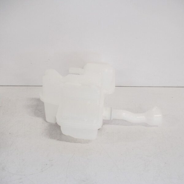 61667381592 - NEW BMW I3 WINDSHIELD WASHER TANK 61667381592 OEM