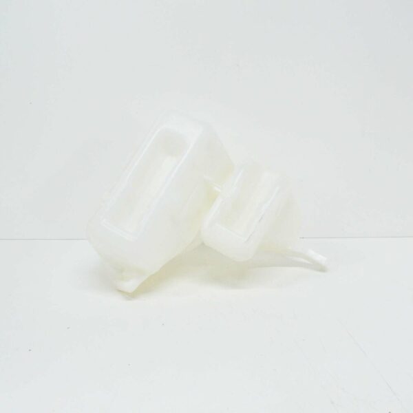 61671370777 - NEW BMW 3 E30 WATER WINDSCREEN WASHER FLUID CONTAINER 61671370777
