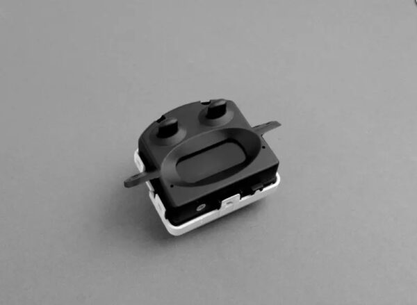 62131512950 - NEW MINI COOPER R50, R53 DIGITAL WATCH DISPLAY 62131512950 1512950 ORIGINAL