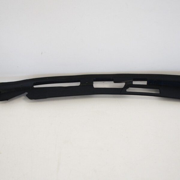 63117233890 - BMW 5 GT F07 Front Right Headlight Rubber Seal 63117233890 NEW GENUINE