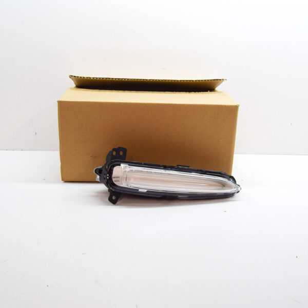63117471837 - BMW i3 I01 Front Left Turn Indicator 63117471837 7471837 NEW GENUINE