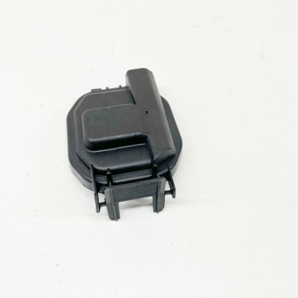 63121393845 - BMW 3 E36 Front High Beam Covering Cap 1393845 63121393845 NEW GENUINE