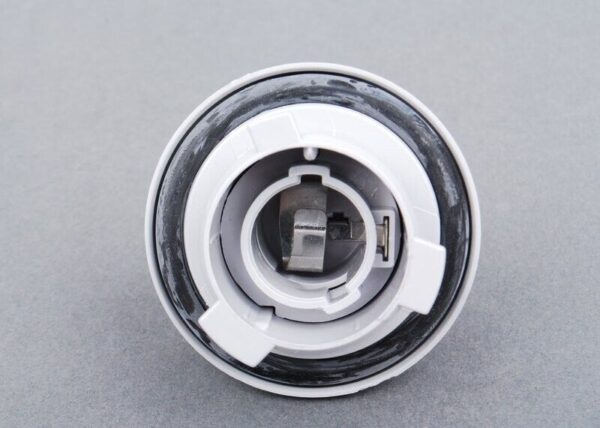 63126908407 - BMW E39 Original Direction Indicator Bulb Socket 63126908407