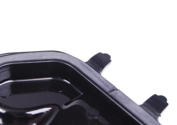63126916095 - Genuine BMW 730i 730d 740i 745i 750i E65 Xenon Headlight Lamp Cover Anabbagl