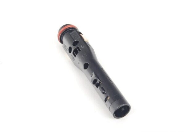 63126928411 - Genuine BMW E39 E46 Arrow Bulb Socket 63126928411