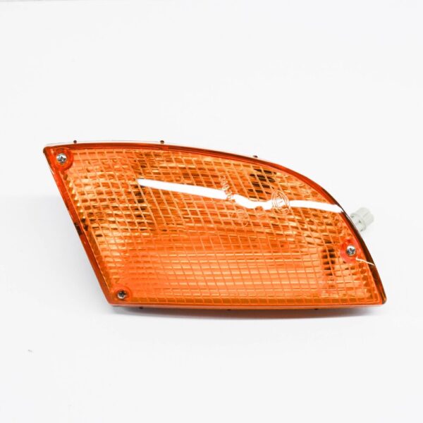 63131360362 - BMW E24 Coupe right corner light 1360362 631360362 NEW