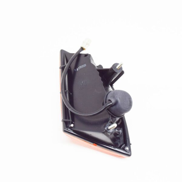 63131360362 - BMW E24 Coupe right corner light 1360362 631360362 NEW