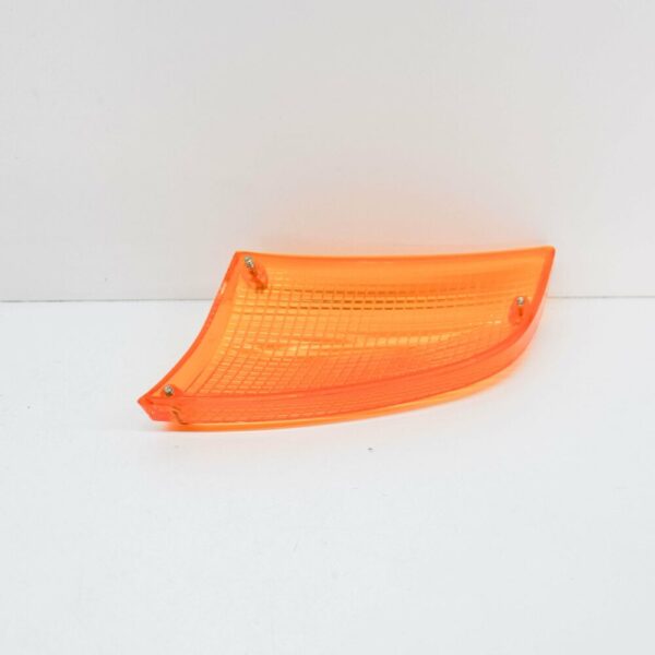 63131362928 - NEW BMW E24 COUPE LENS RIGHT 1362928 63131362928