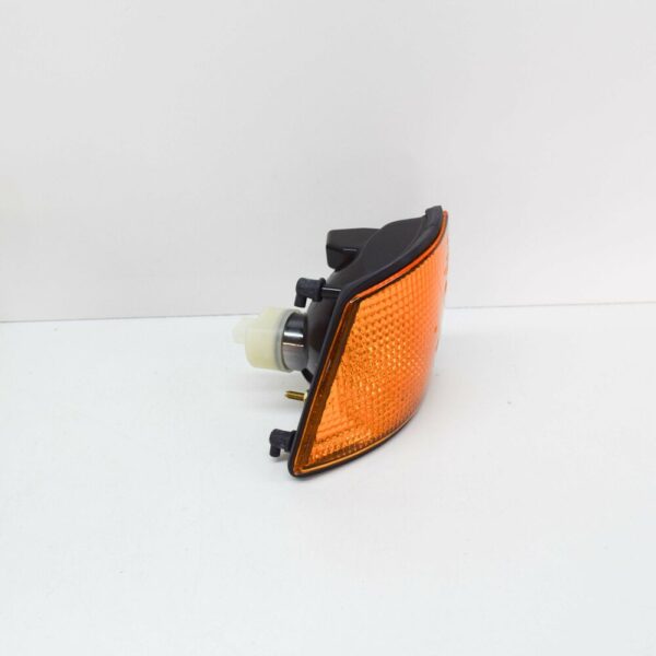 63131374012 - NEW BMW 7 E32 RIGHT TURN CORNER LIGHT 63131374012 1374012 OEM
