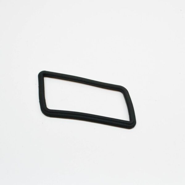 63131811104 - NEW BMW 2000-3.2 COUPE E9 FRONT RIGHT TURN INDICATOR BASE 63131811104 ORIGINAL
