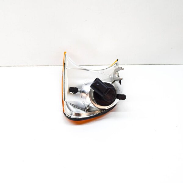 63136919650 - BMW 3 E46 indicator light front right 63136919650 6919650 NEW REAL 2003