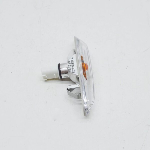 63137165741 - NEW BMW 5 E60 FRONT LEFT WING FENDER TURN INDICATOR 63137165741 7165741 ORIGINAL