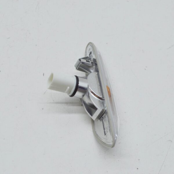 63137165741 - NEW BMW 5 E60 FRONT LEFT WING FENDER TURN INDICATOR 63137165741 7165741 ORIGINAL