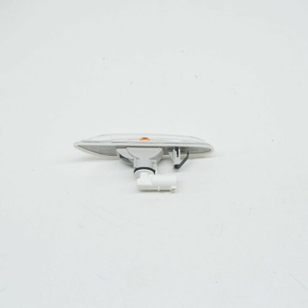 63137253325 - NEW BMW 3 Series E90 FRONT LEFT WING INDICATOR- 63137253325 2009 ORIGINAL