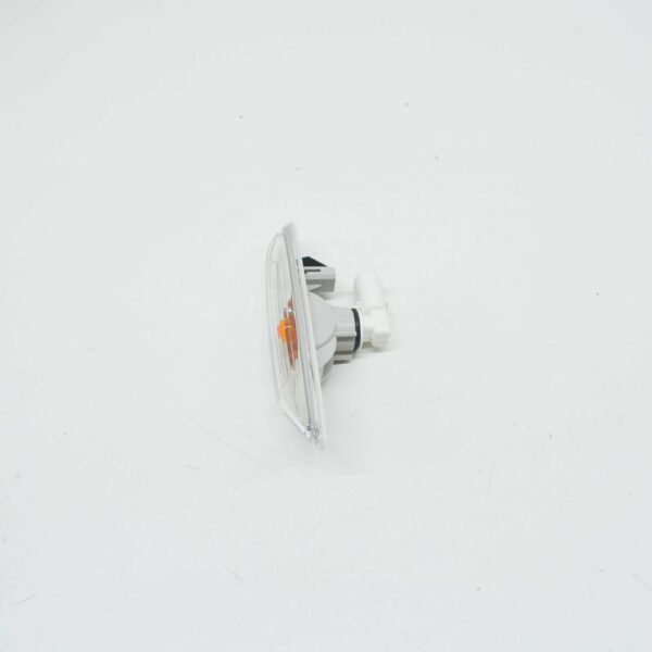 63137253325 - NEW BMW 3 Series E90 FRONT LEFT WING INDICATOR- 63137253325 2009 ORIGINAL