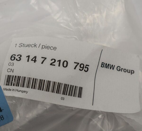 63147210795 - BMW 5 F11 Rear M Bumper Left Reflector 63147210795 7210795 New Genuine 2012