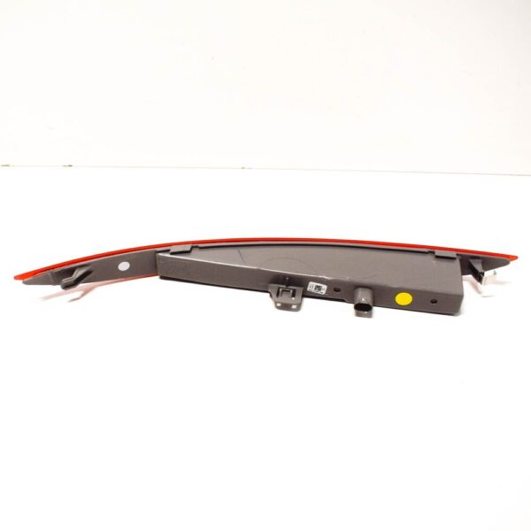 63147323185 - NEW BMW X6 F16 REAR BUMPER REFLECTOR LEFT SIDE 7323185 63147323185 2017 ORIGINAL