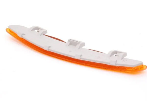 63147839090 - NEW BMW 5 E60 FRONT BUMPER RIGHT REFLECTOR 7839090 63147839090 ORIGINAL