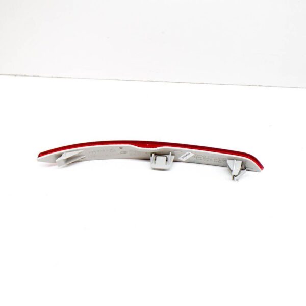 63147842956 - NEW BMW 5 F10 REAR BUMPER REFLECTOR RIGHT SIDE 63147842956 ORIGINAL