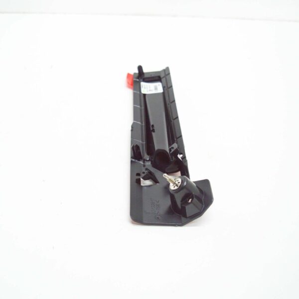 63147946662 - NEW BMW X5 G05 RIGHT SIDE PANEL LAMP MODULE BRACKET 63147946662 OEM