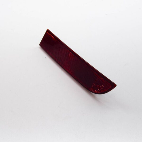 63148084152 - BMW 7 G70 M Rear Right Bumper Reflector 63148084152 NEW GENUINE