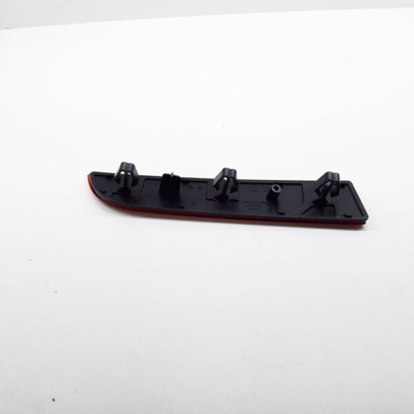 63148084152 - BMW 7 G70 M Rear Right Bumper Reflector 63148084152 NEW GENUINE