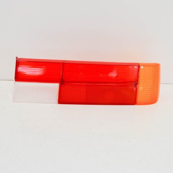 63211361884 - BMW E24 Coupe taillight glass right 1361884 63211361884 NEW original +