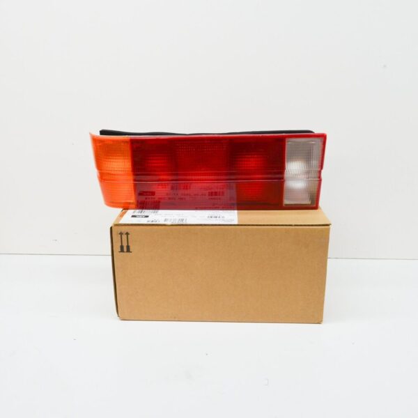 63211370682 - BMW E30 Convertible Coupe Sedan Tail Light Right 1370682 63211370682 NEW