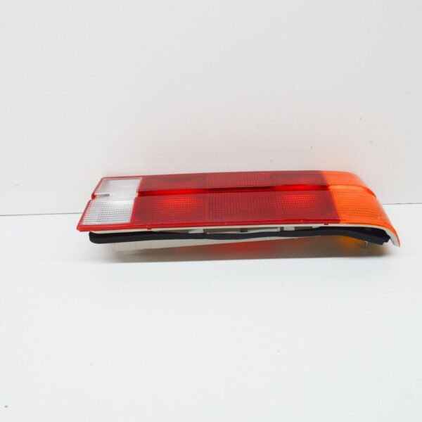 63211370682 - BMW E30 Convertible Coupe Sedan Tail Light Right 1370682 63211370682 NEW