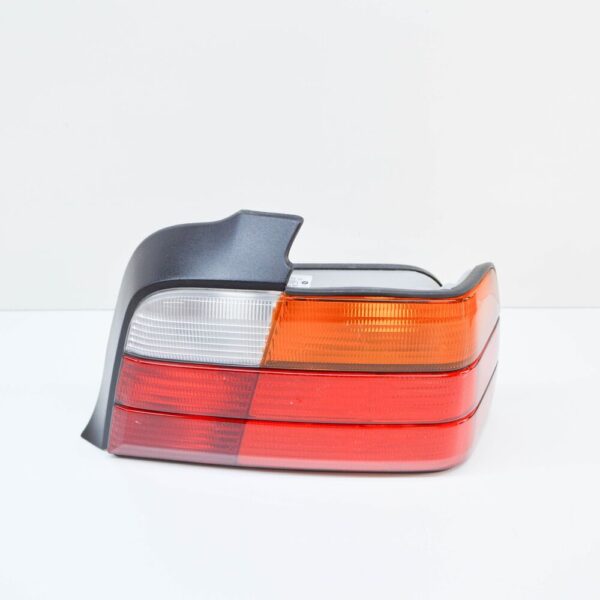 63211393430 - NEW BMW E36 SEDAN TAIL LIGHT RIGHT 1393430 63211393430 ORIGINAL