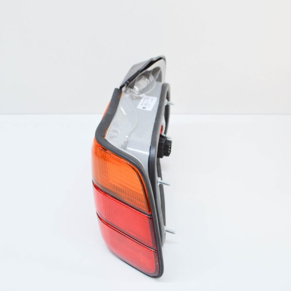 63211393430 - NEW BMW E36 SEDAN TAIL LIGHT RIGHT 1393430 63211393430 ORIGINAL