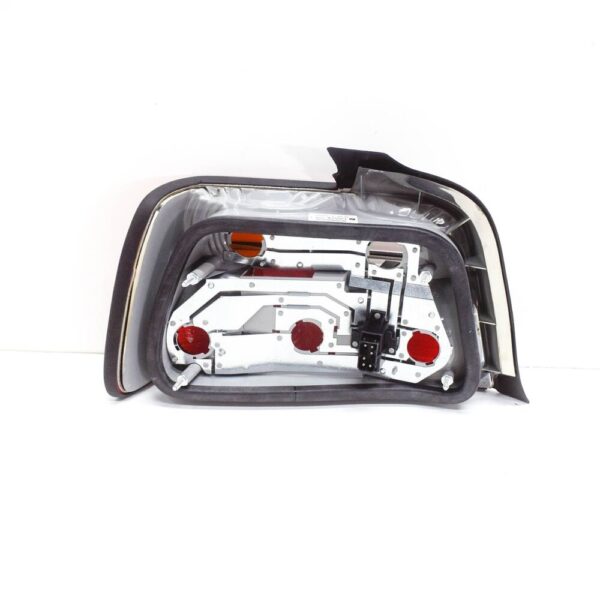 63211393432 - NEW BMW E36 SEDAN TAIL LIGHT RIGHT 1393432 63211393432 ORIGINAL