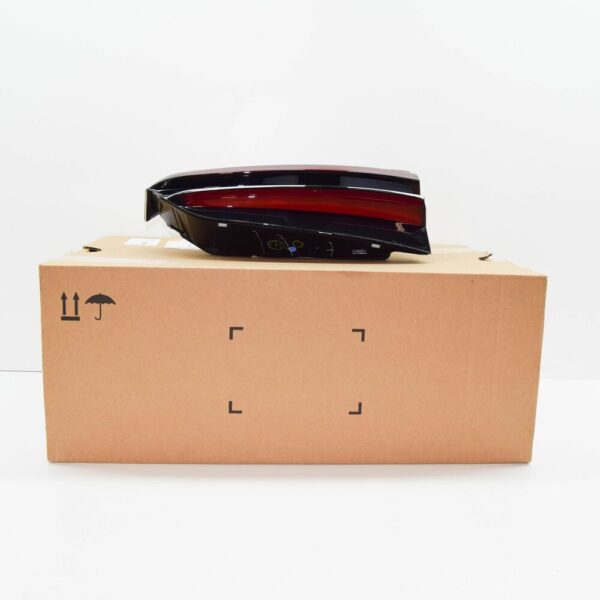 63215A11EC1 - BMW X5 G05 Tailgate Tail Light Left 63215A11EC1 NEW GENUINE