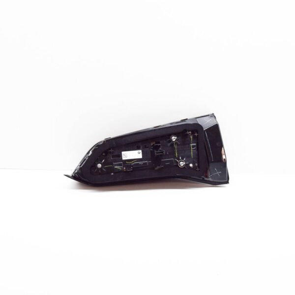 63215A11EC1 - BMW X5 G05 Tailgate Tail Light Left 63215A11EC1 NEW GENUINE