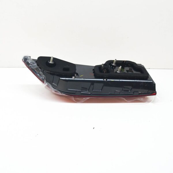63215A164A1 - BMW X7 G07 Rear Left Trunk Lid LED Taillight 63215A164A1 NEW GENUINE