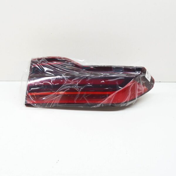 63215A164A1 - BMW X7 G07 Rear Left Trunk Lid LED Taillight 63215A164A1 NEW GENUINE