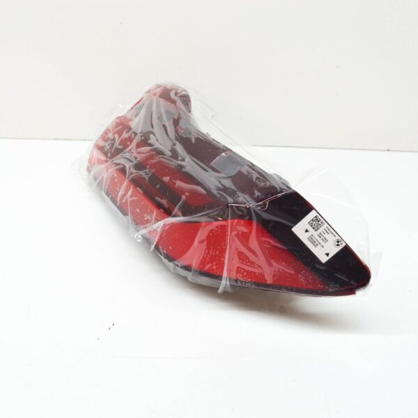 63215A164A1 - BMW X7 G07 Rear Left Trunk Lid LED Taillight 63215A164A1 NEW GENUINE