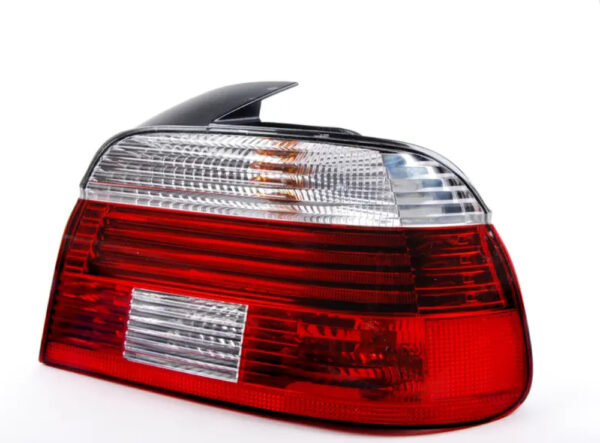 63216902530 - NEW BMW 5 E39 REAR RIGHT TAILLIGHT 63216902530 6902530 01-02 ORIGINAL