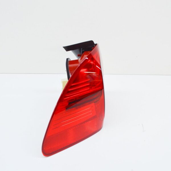 63217160065 - NEW BMW 3 E91 REAR LEFT TAILLIGHT 63217160065 7160065 OEM