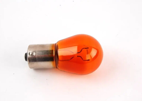 63217160791 - NEW BMW 5 G30 SINGLE THREADED BULB 7160791 63217160791 ORIGINAL