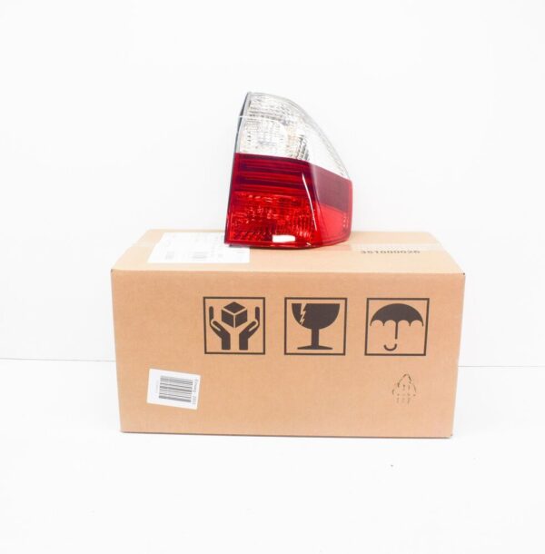 63217162210 - NEW BMW X3 E83 COMBINATION REAR RIGHT TAIL LIGHT 63217162210 ORIGINAL