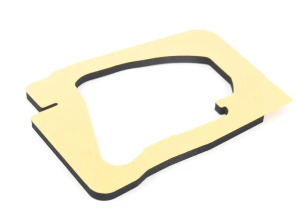 63217178382 - NEW BMW 3 CONVERTIBLE E93 REAR RIGHT LIGHT SEAL 63217178382 7178382 GENUINE