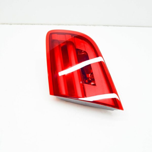 63217252784 - BMW 3 Convertible E93 Rear Right Inner Taillight 7252784 63217252784 NEW GENUINE