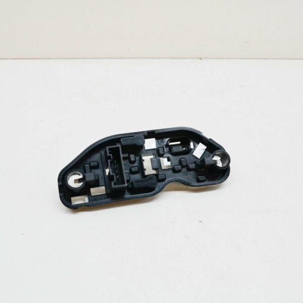 63217262573 - NEW BMW E70 E70N BULB HOLDER REAR LIGHT SIDE PANEL LEFT 7262573 63217262573