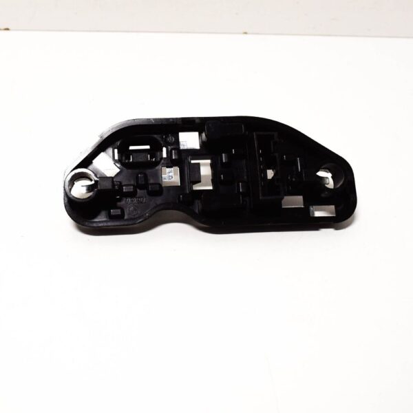 63217262574 - BMW E70 E70N lamp socket taillight side panel right 7262574 63217262574 NEW
