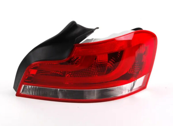63217273428 - NEW BMW 1 COUPE E82 REAR RIGHT TAILLIGHT 7273428 63217273428 ORIGINAL