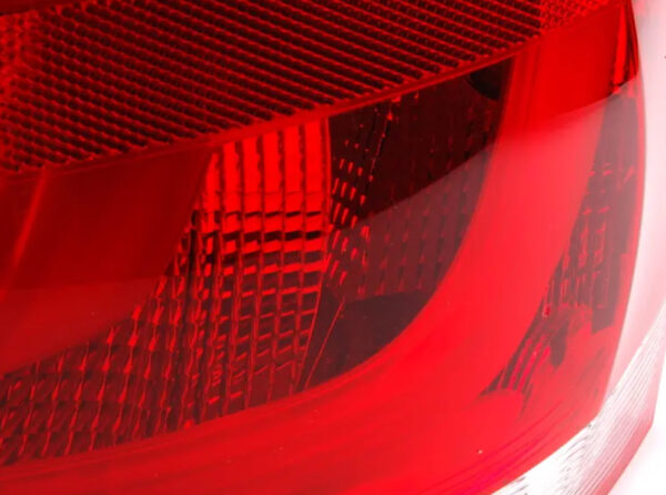 63217273428 - NEW BMW 1 COUPE E82 REAR RIGHT TAILLIGHT 7273428 63217273428 ORIGINAL