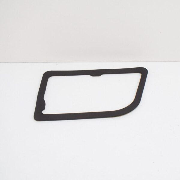 63217288974 - BMW X5 E70 taillight right interior seal gasket 63217288974 NEW 2010