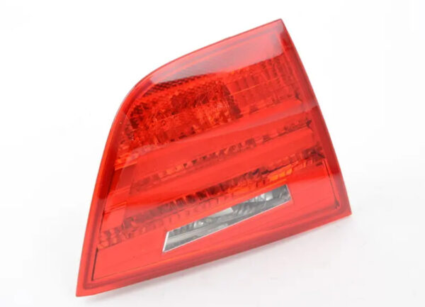 63217289433 - NEW BMW 3 TOURING E91 REAR LEFT TAILLIGHT 63217289433 7289433 ORIGINAL